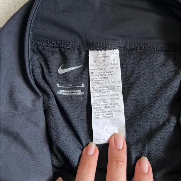 NIKE Black Shorts | Small - Picture 4 of 5